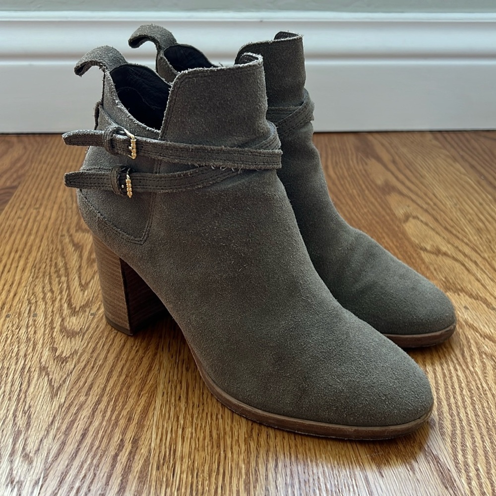 Cole Haan Khaki Suede Ankle Heel Booties 6.5